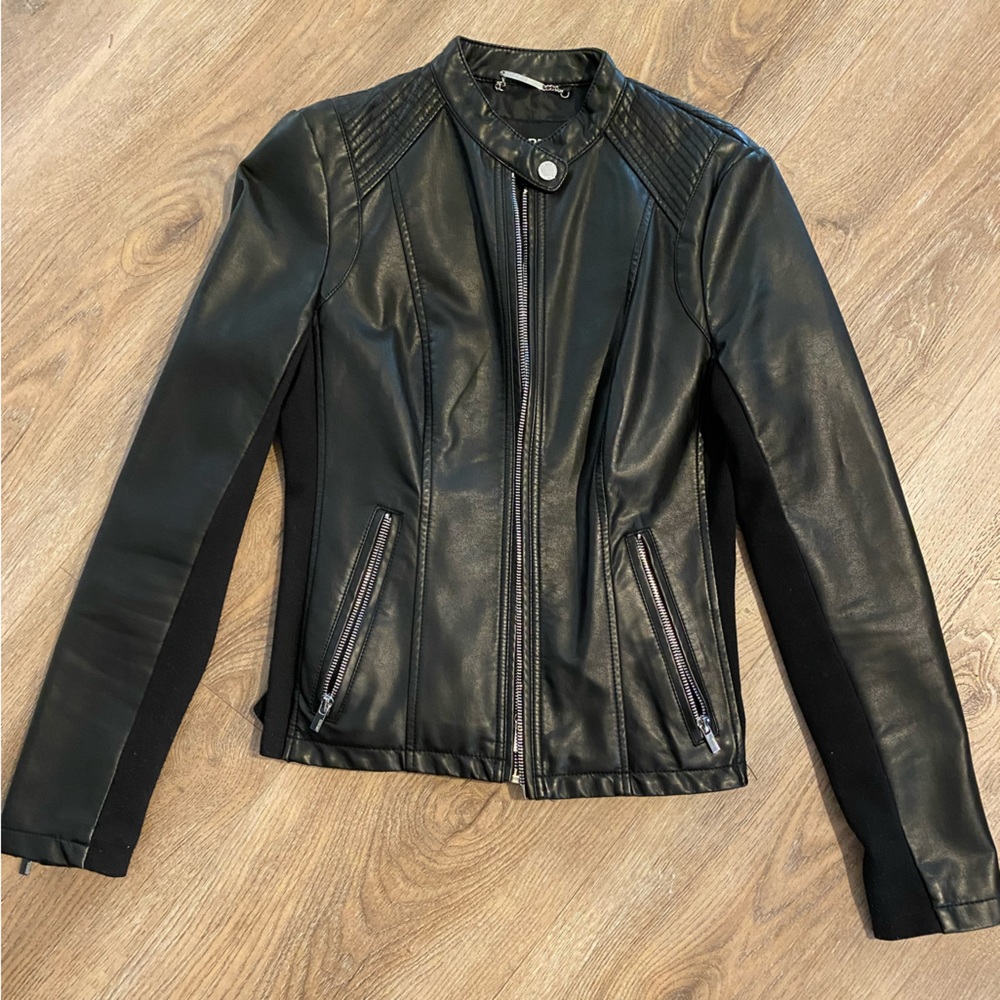 Women’s Express Leather Jacket